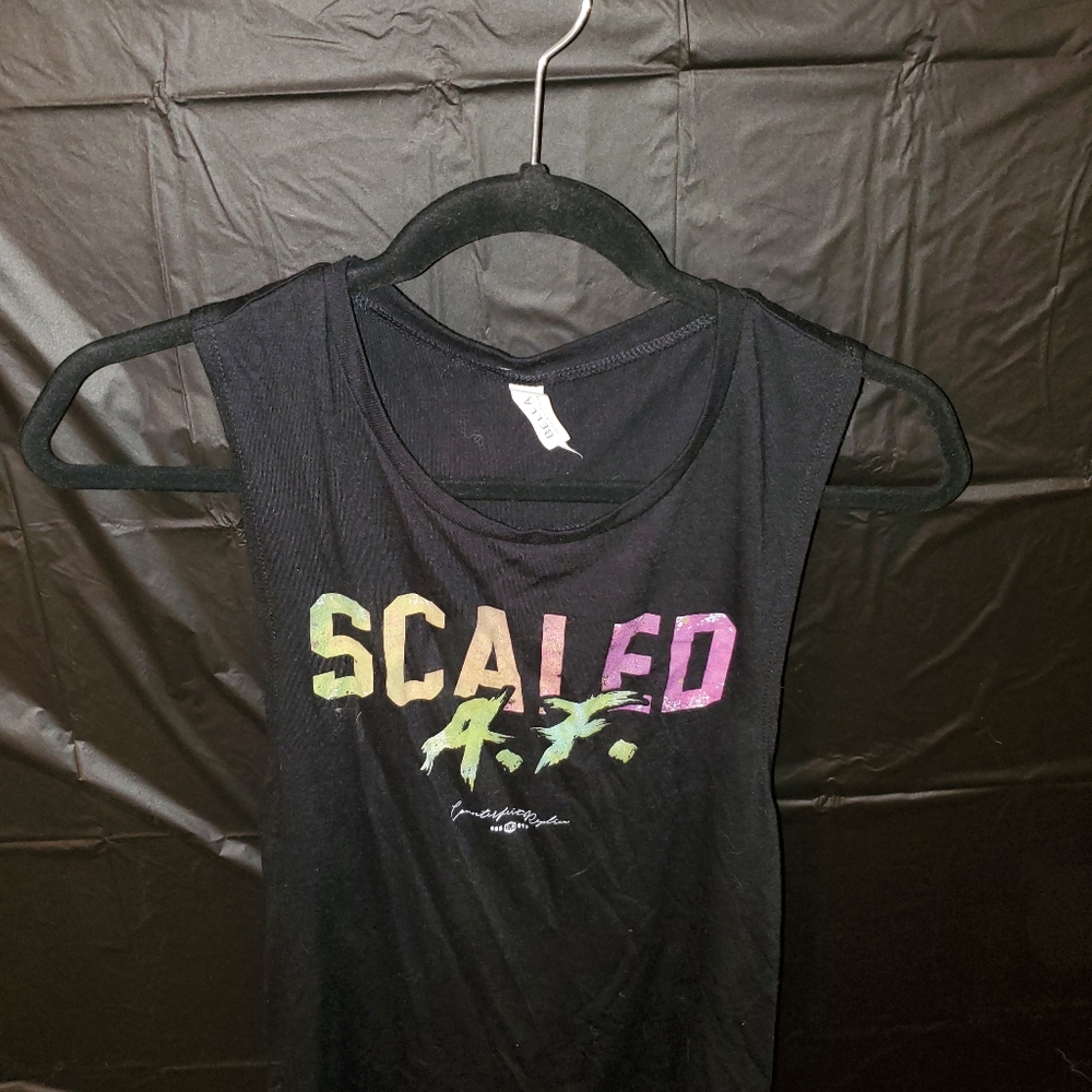 Scaled A. F. tank top